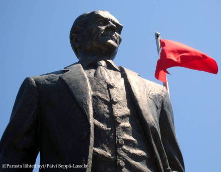 Mustafa Kemal, joka otti sittemmin nimekseen Atatürk, turkkilaisten isä. Hän oli Turkin presidentti vuodesta 1923 vuoteen 1938.